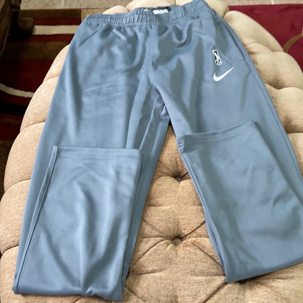 Nike basketball sweatpants